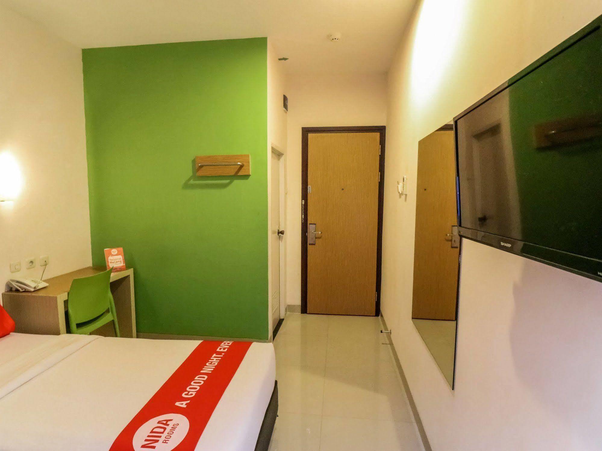 Nida Ahmad Yani Makassar