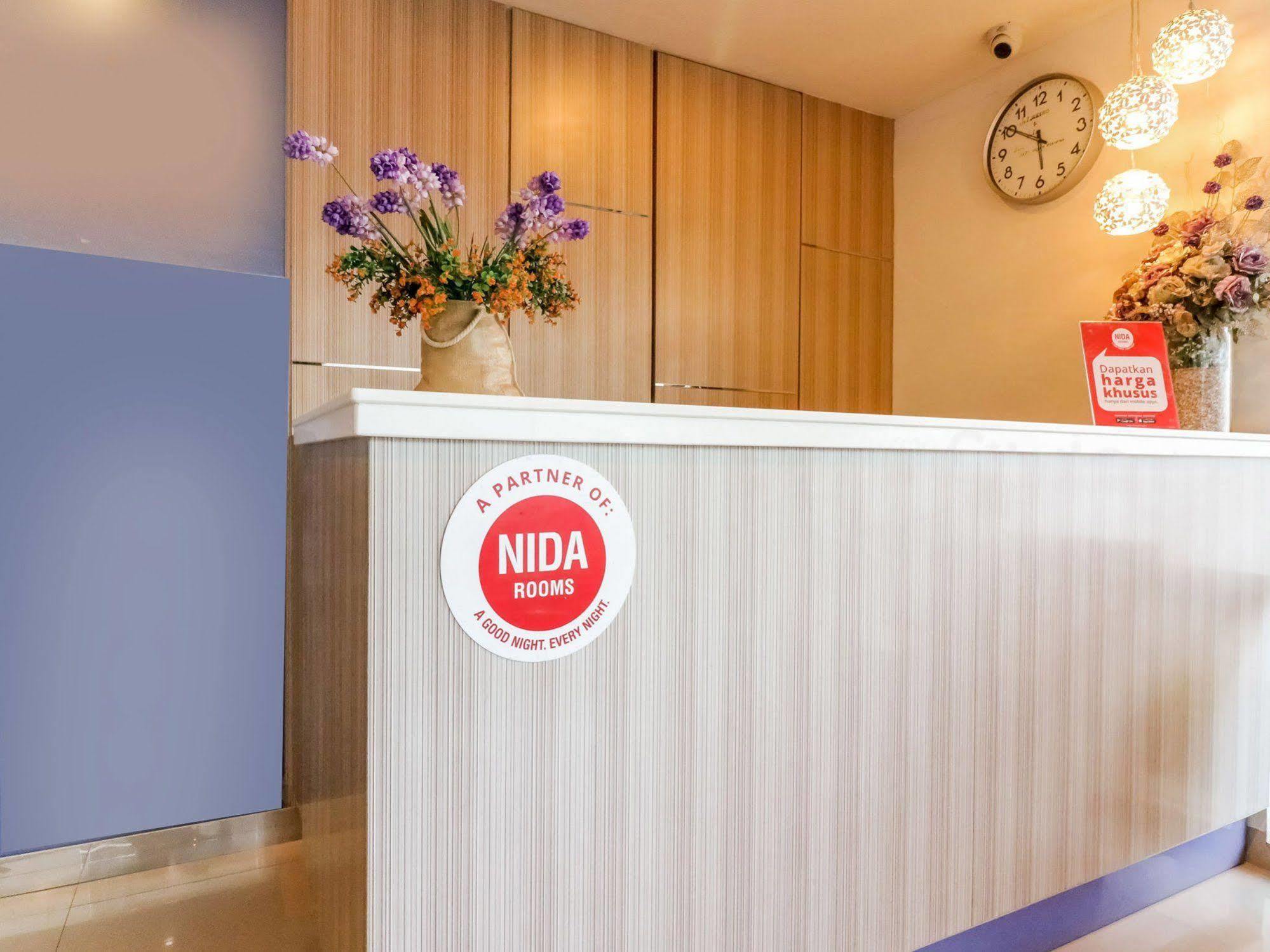 Nida Ahmad Yani Hotel 2*